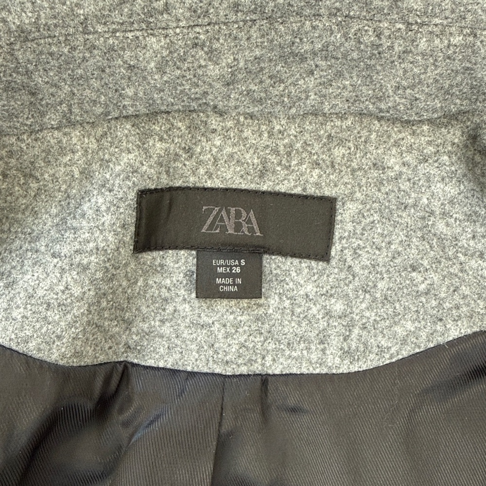 ZARA Short Jacket - Picture 2 of 7